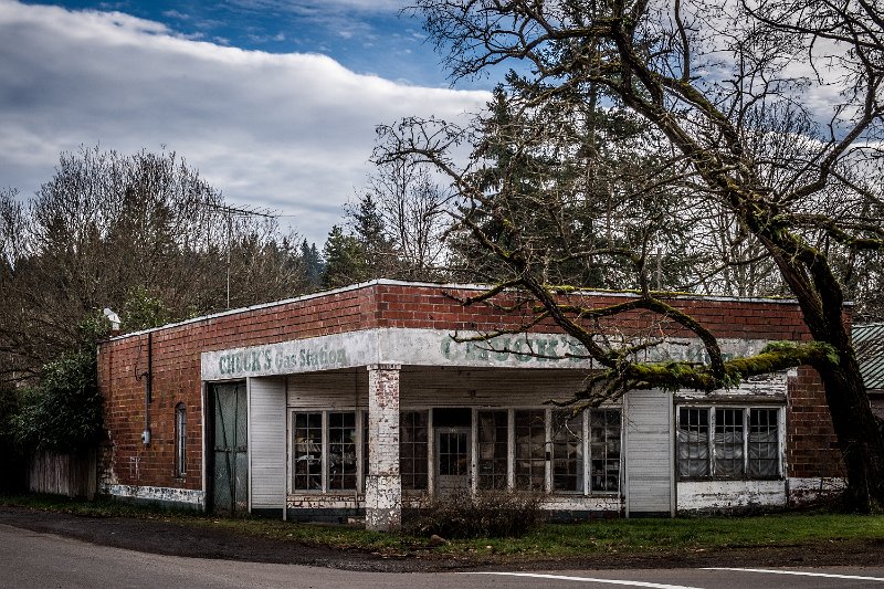 D05_9431.jpg - Chuck's Gas Station, Scotts Mill, OR