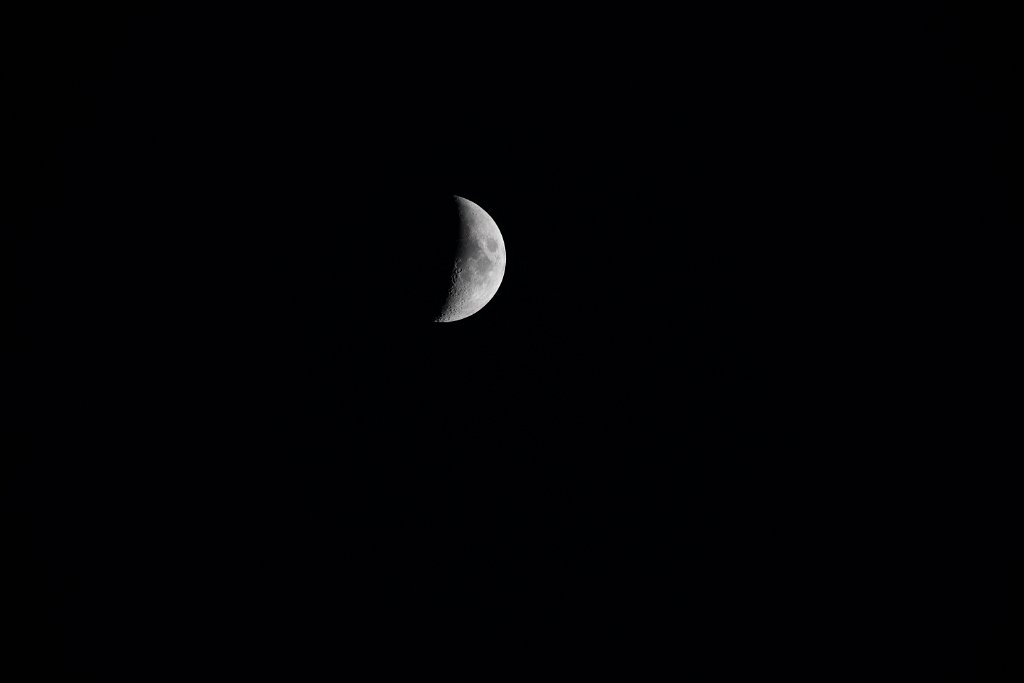 D85_8979.jpg - Moon, Redmond, OR