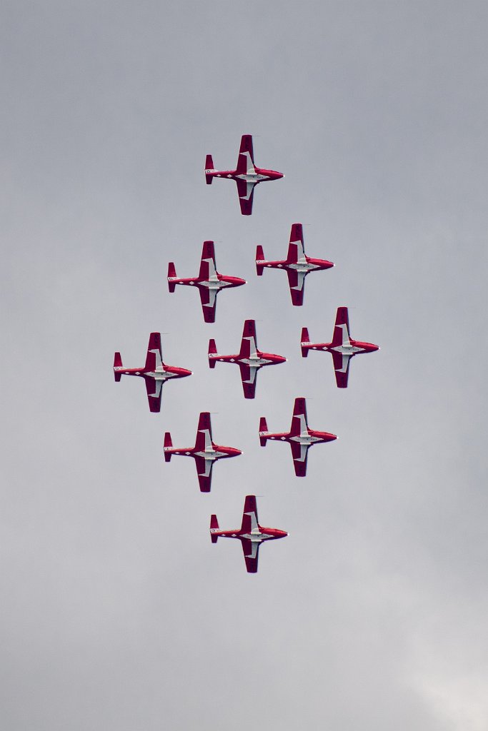 D05_7887.jpg - Canadian Forces Snowbirds