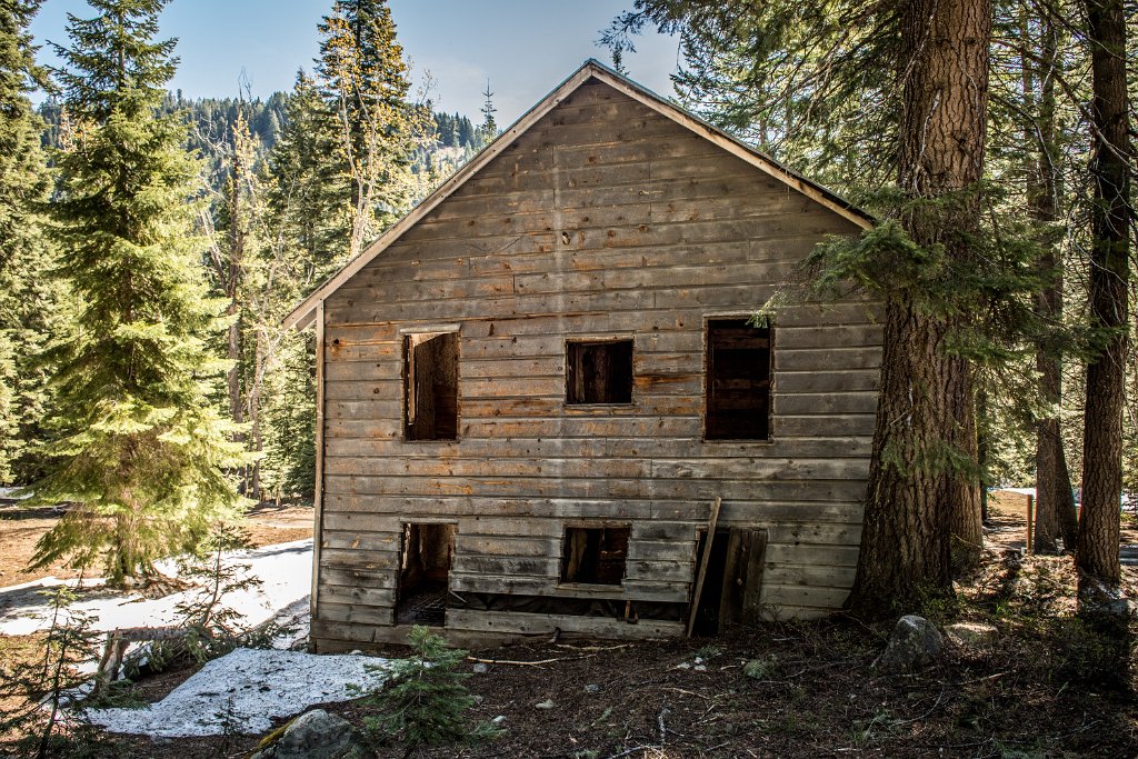 D05_8835.jpg - Abandoned, Bunkhouse, Cornucopia Oregon