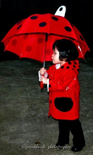 emily_with_umbrella-1.jpg